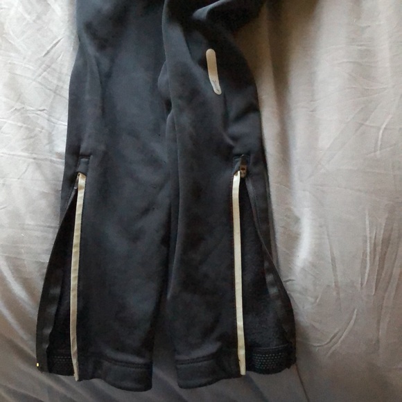 Jogger or biking pants doubled with warm fabric with reflective bands - Picture 3 of 3